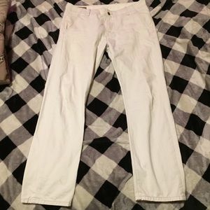 Men’s white jeans